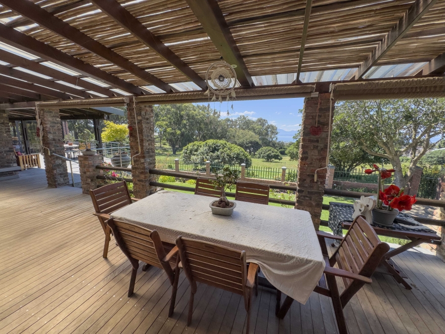 3 Bedroom Property for Sale in Mossel Bay Central Western Cape
